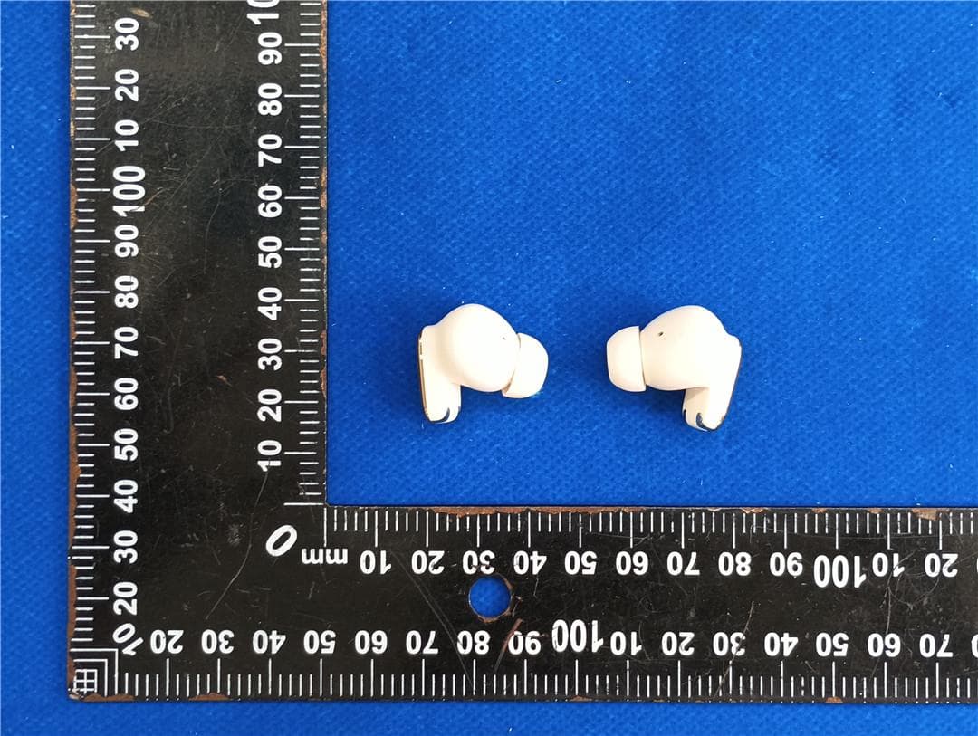 In-Ear Earbuds (TWS) - FCC ID 2A2P5-OHR824 - Acer Gadget Inc.