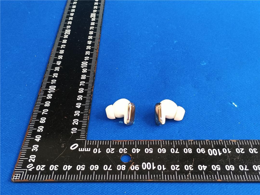 In-Ear Earbuds (TWS) - FCC ID 2A2P5-OHR824 - Acer Gadget Inc. (4)