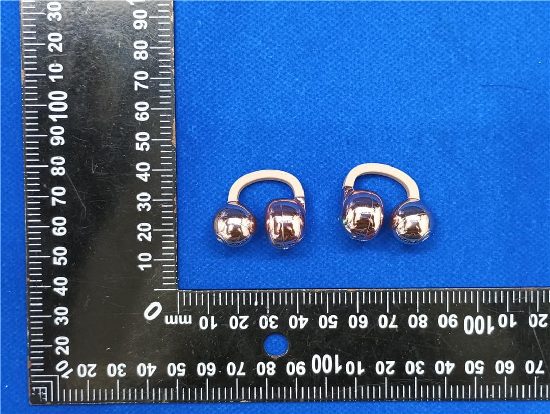 Clip-On Earbuds - FCC ID 2A2P5-OHR825 - Acer Gadget Inc.
