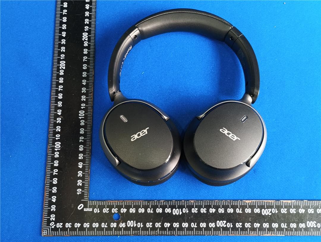 Over-Ear Headphones - FCC ID 2A2P5-OHR832 - Acer Gadget Inc. (2)