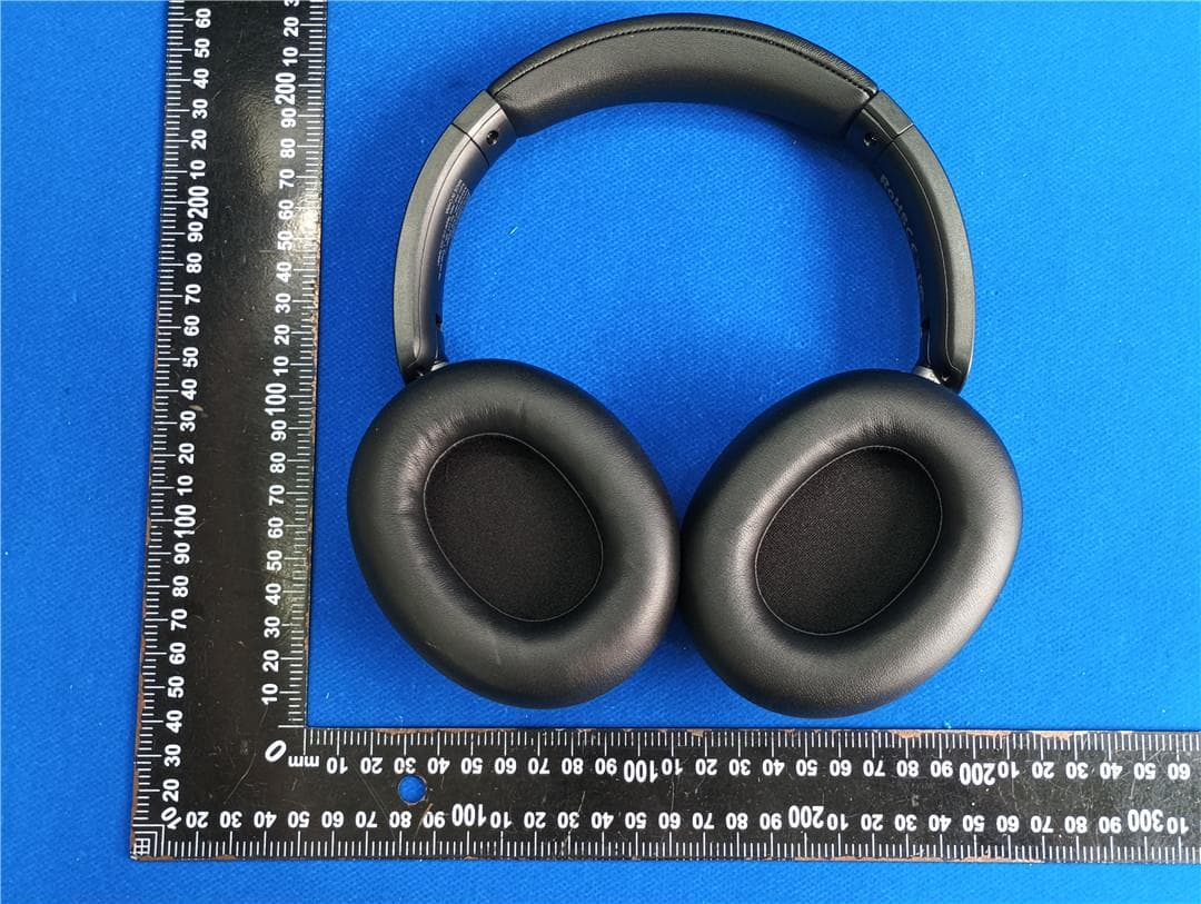 Over-Ear Headphones - FCC ID 2A2P5-OHR832 - Acer Gadget Inc.