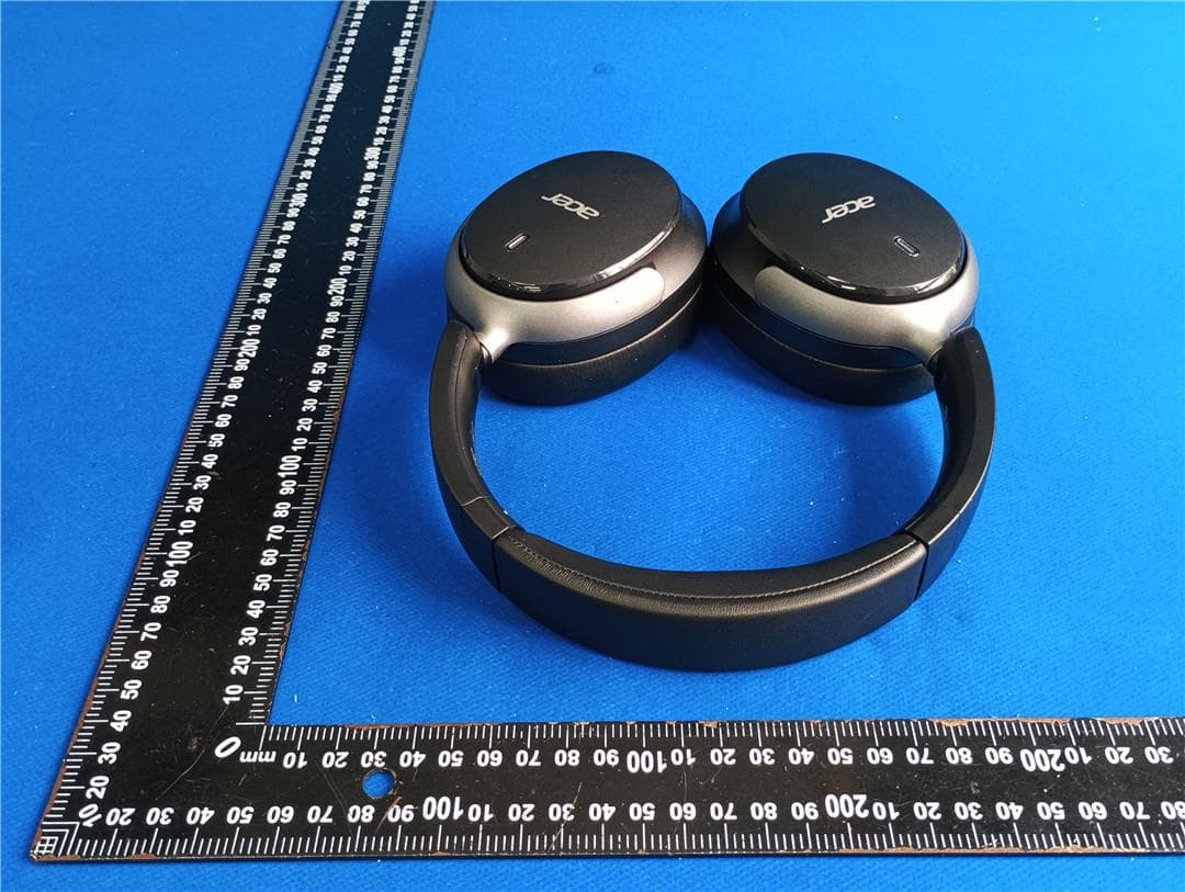 Over-Ear Headphones - FCC ID 2A2P5-OHR832 - Acer Gadget Inc. (4)