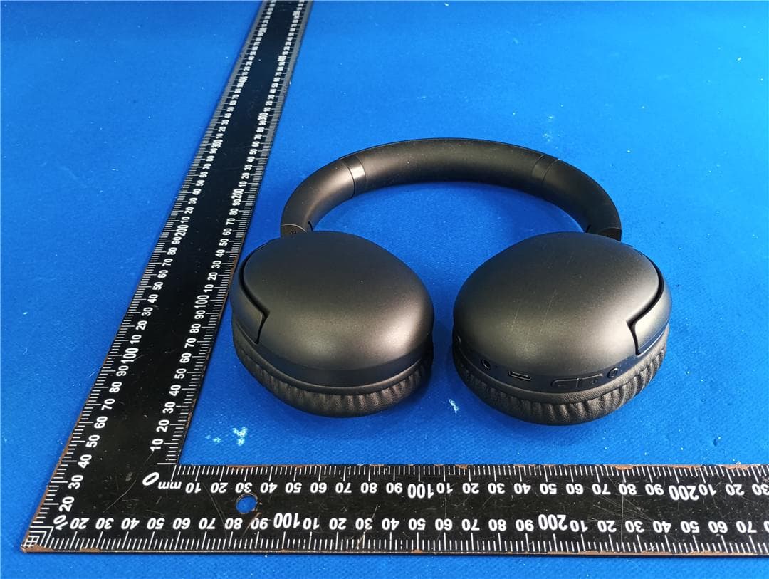 Over-Ear Headphones - FCC ID 2A2P5-OHR837 - Acer Gadget Inc. (3)