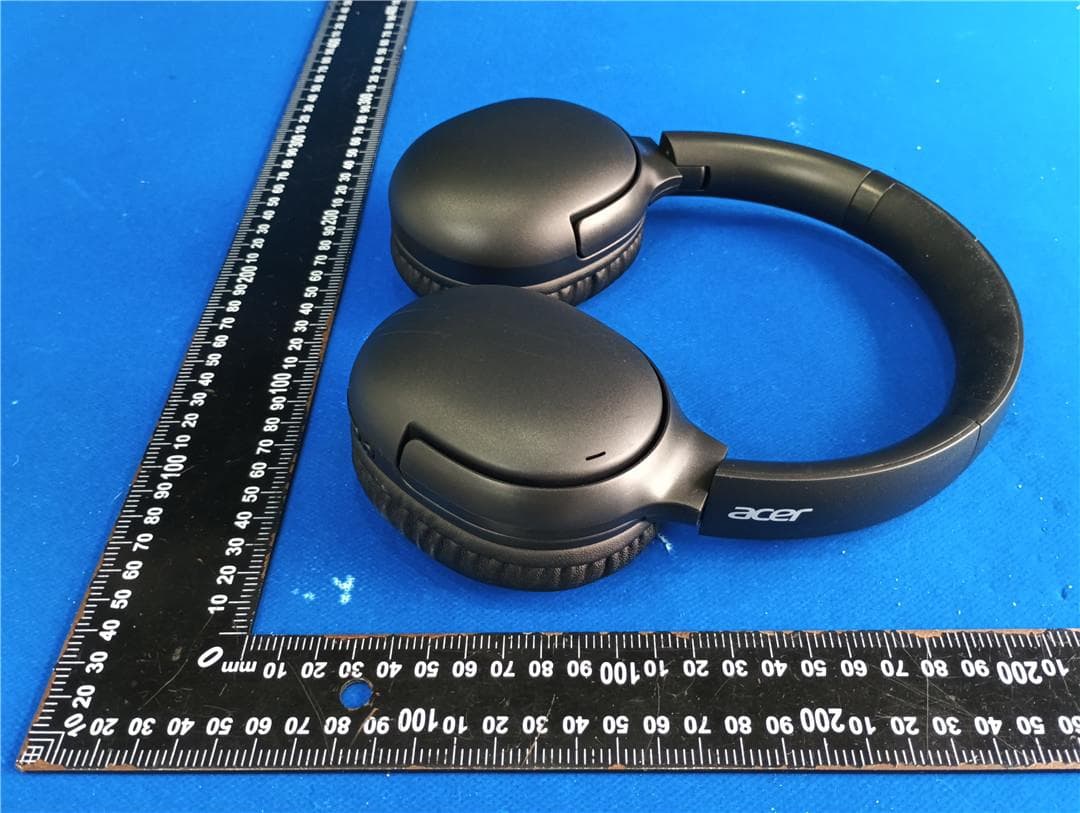 Over-Ear Headphones - FCC ID 2A2P5-OHR837 - Acer Gadget Inc. (4)