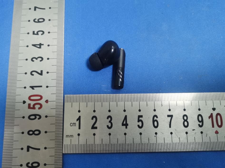 Wireless Earbuds - FCC ID 2A2P8-Q16 - Shenzhen lebel Technology Co.,Ltd (3)