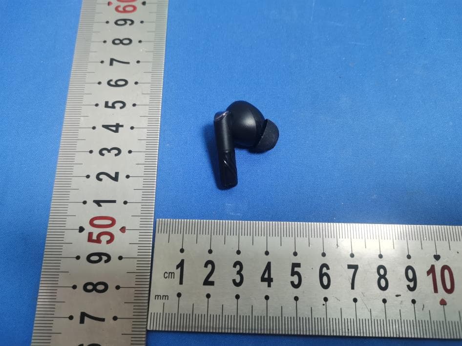 Wireless Earbuds - FCC ID 2A2P8-Q16 - Shenzhen lebel Technology Co.,Ltd (2)