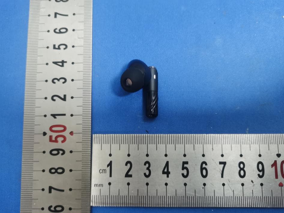 Wireless Earbuds - FCC ID 2A2P8-Q16 - Shenzhen lebel Technology Co.,Ltd (5)