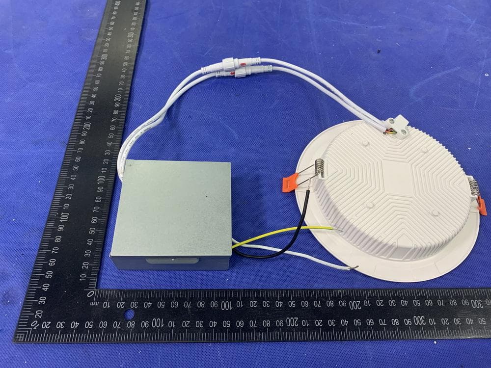 Smart LED Downlight - FCC ID 2A2PA-SG-SML - Shenzhen Sogood Opto Electronic Industry Co.,Ltd (5)