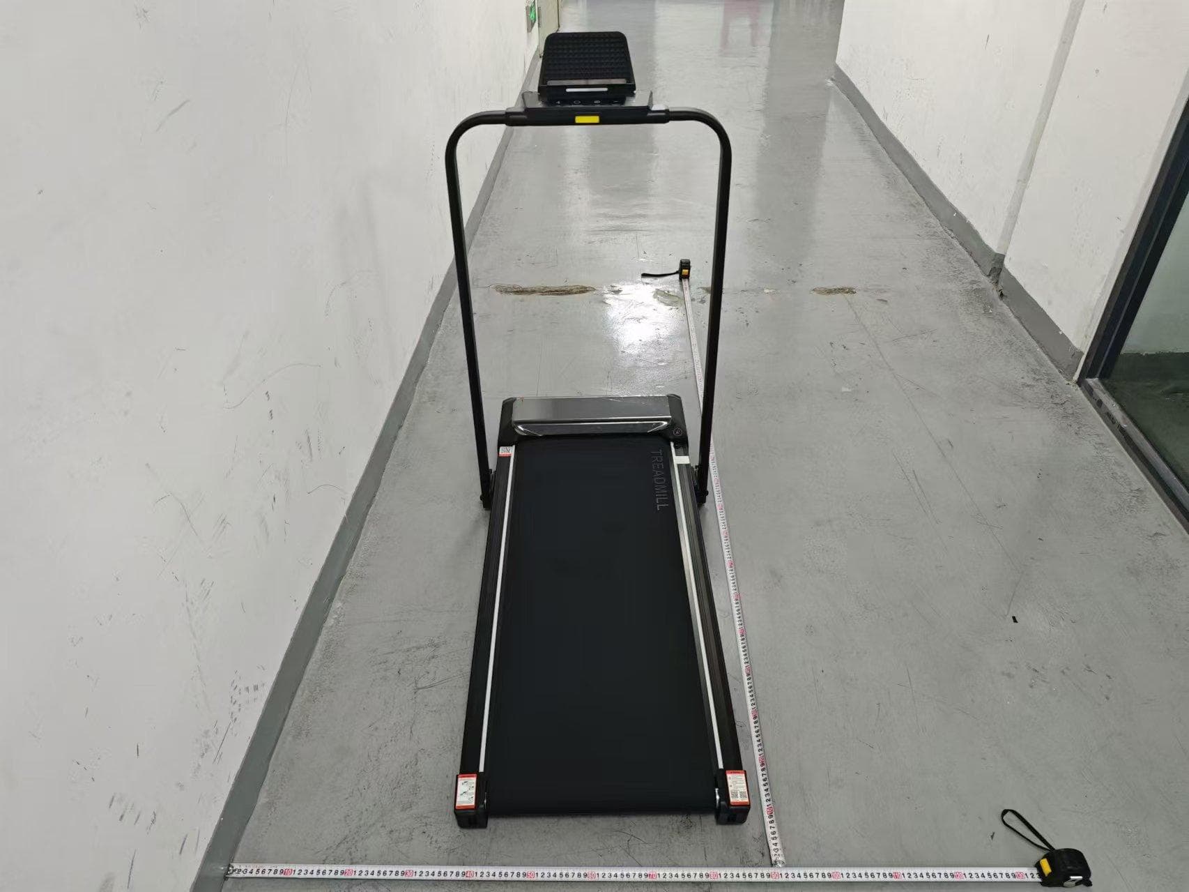 Electric treadmill - FCC ID 2A2PN-P11 - Ekoo Electronic Co., Ltd (3)