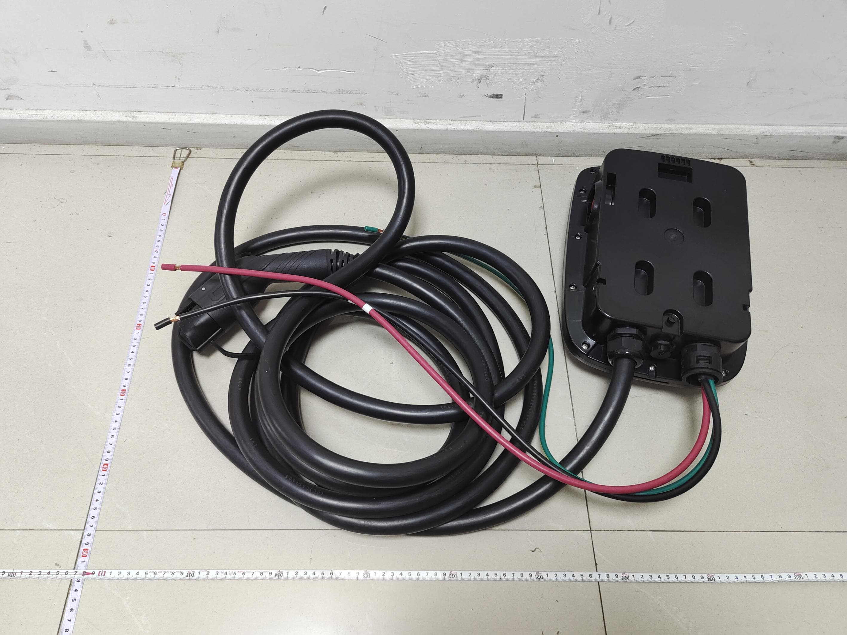 Electric Vehicle AC Charger - FCC ID 2A2RN-ACEVCN13P2IW - Xiamen Joint Tech. Co., Ltd
