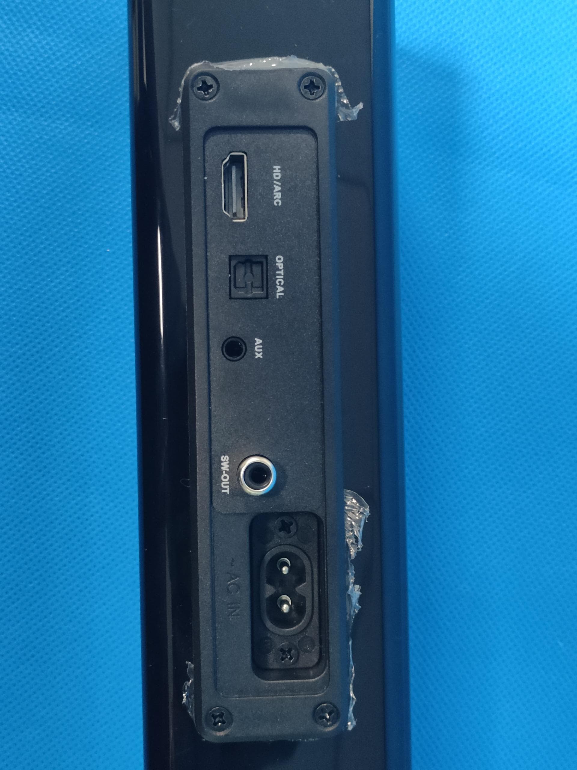 Soundbar Bluetooth speake - FCC ID 2A2RZ-SC-1422SBW - Shenzhen YUSENDA Electronics CO., LTD. (3)