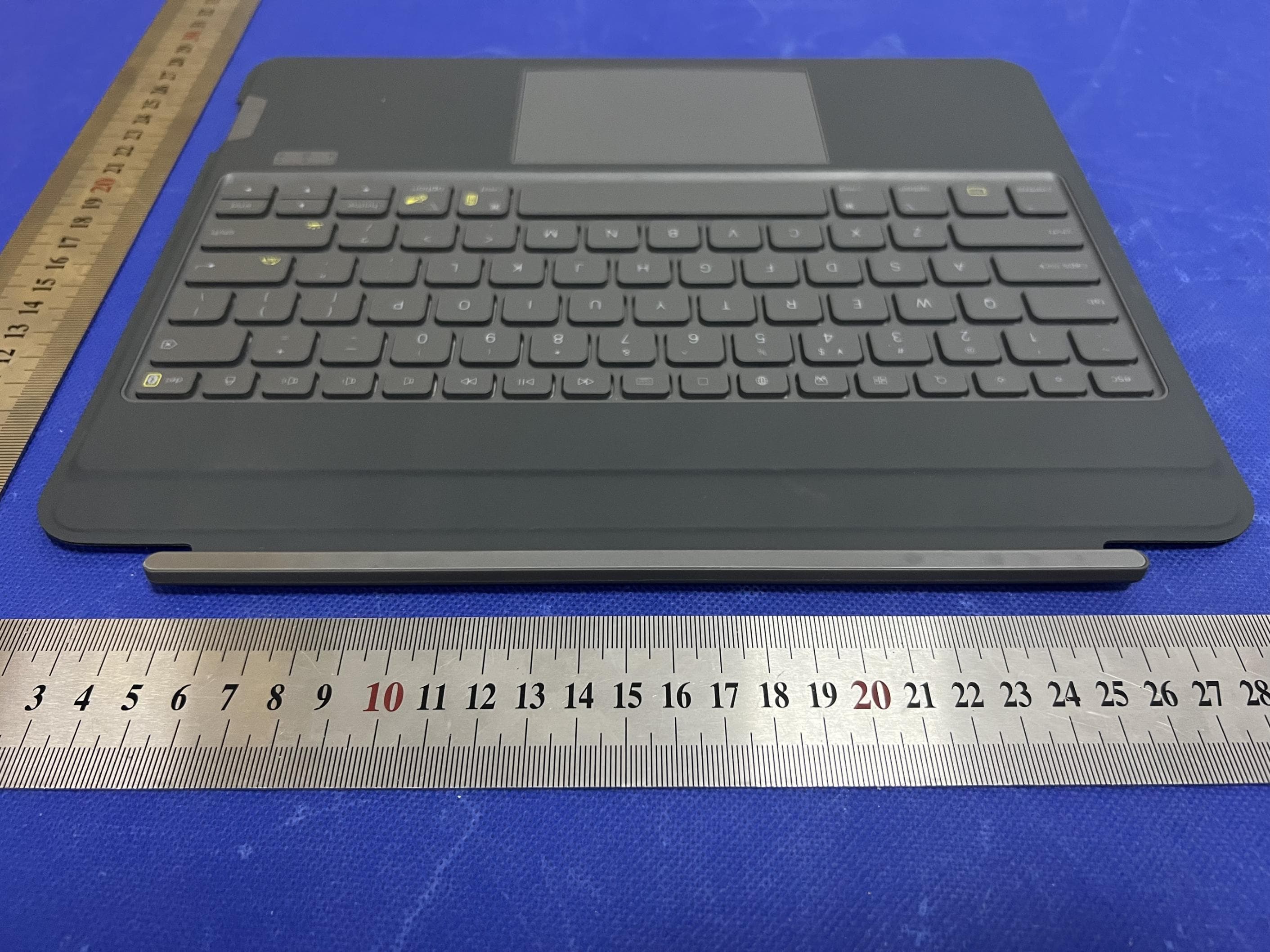 Keyboard - FCC ID 2A2T9-KB04118 - Shenzhen Inateck Technology Co., Ltd. (4)