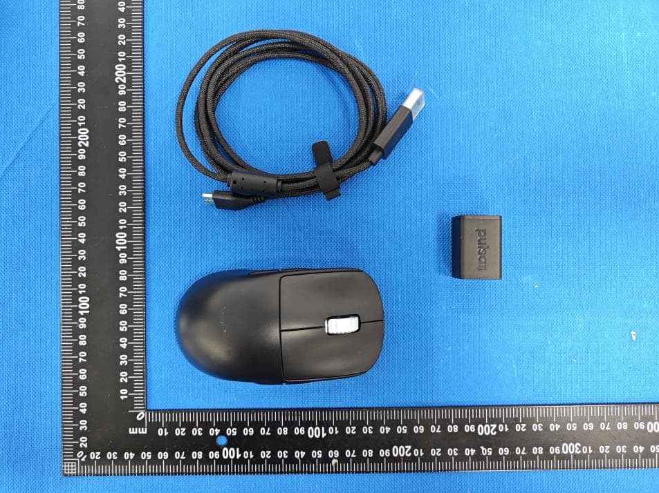 Pulsar X2A v3 eS Medium Wireless Mouse - FCC ID 2A2TU-PX2A3ES21 - AplusX Inc.