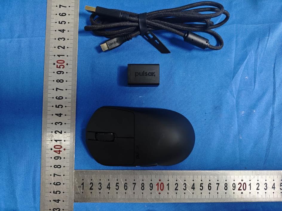 Pulsar X3 CrazyLight Medium Wireless Gaming mouse - FCC ID 2A2TU-PX3RCL201 - AplusX Inc.