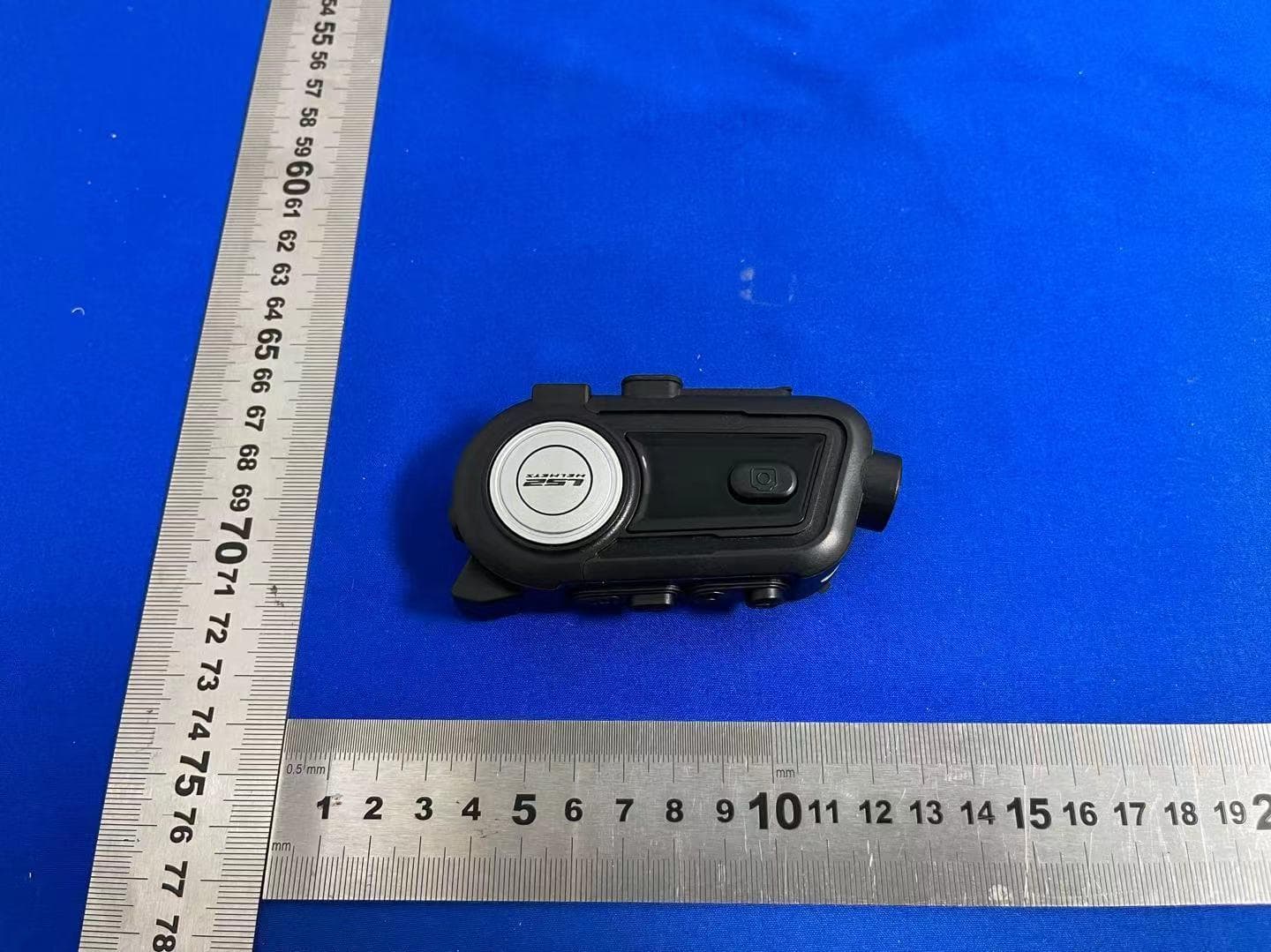 Helmet bluetooth dashcam and bluetooth intercom system - FCC ID 2A2U4-LS2FOCAL - JIANGMEN PENGCHENG HELMETS CO., LTD. (5)