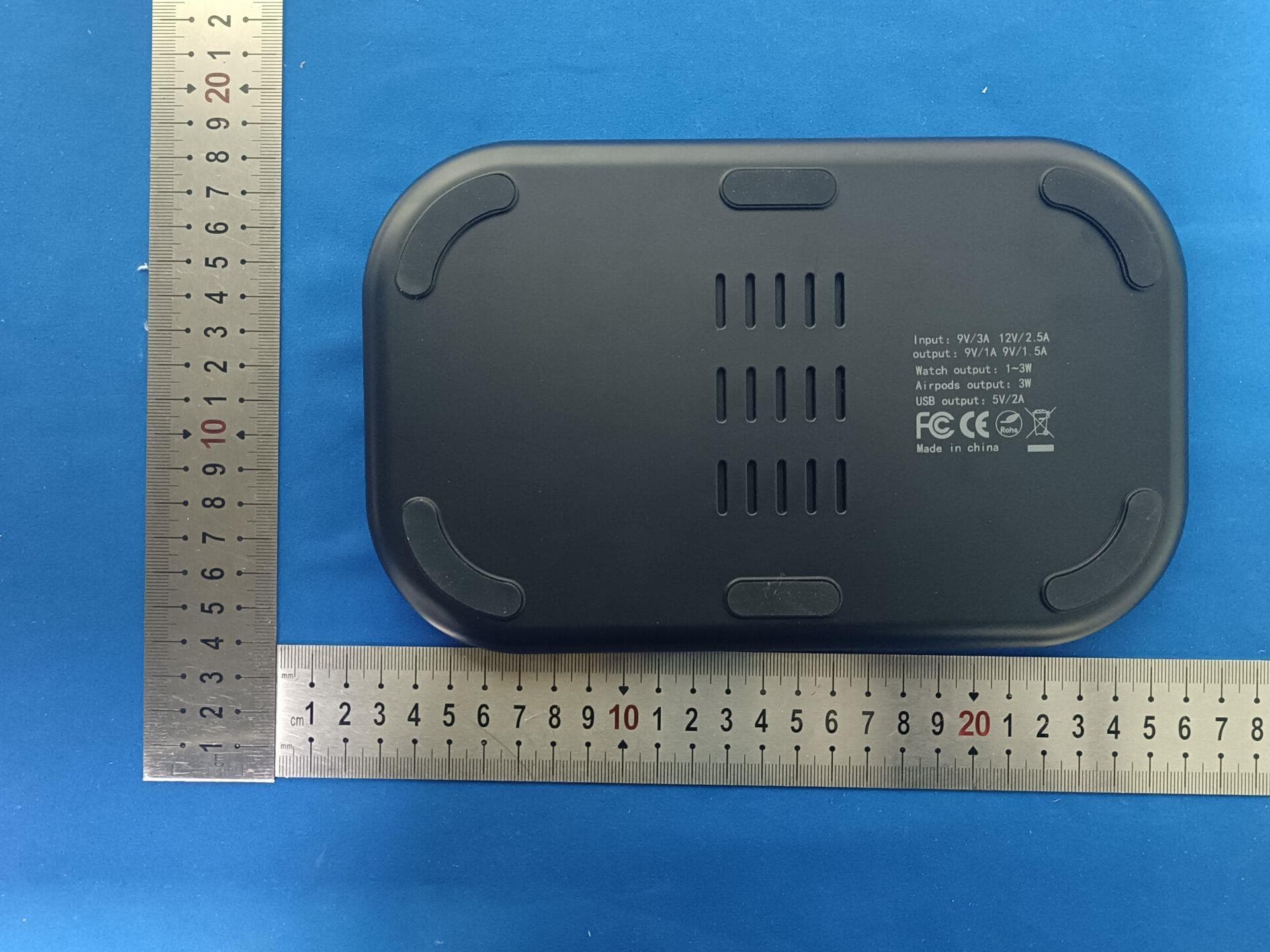 wireless charger - FCC ID 2A2UK-JJT-A06 - Dongguan Jiajiatong Plastic Mould Co. , Ltd. (2)