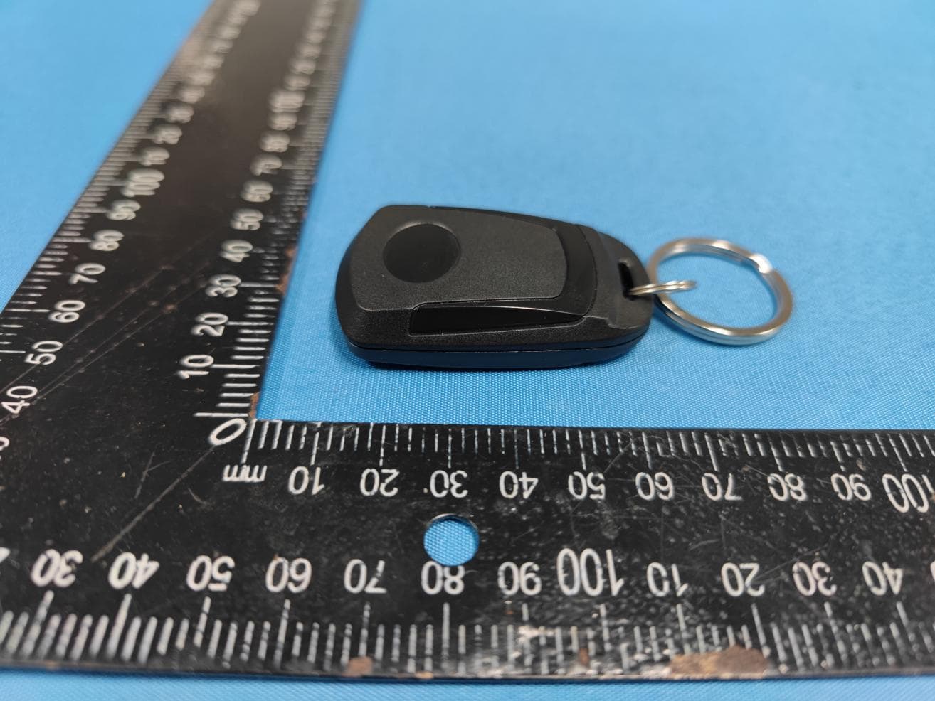 RF Remote Key fob - FCC ID 2A2WT-LNL72 - Eberhard Manufacturing Company (3)