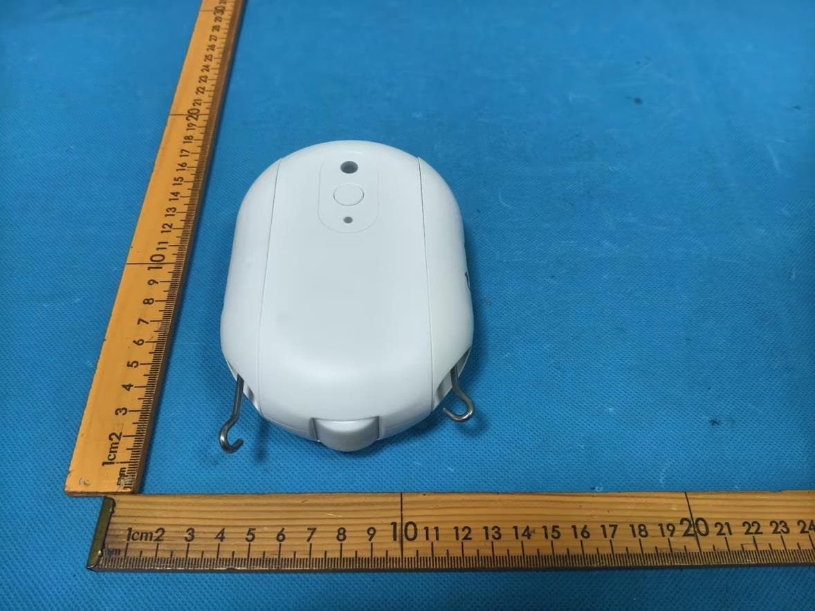 Curtain motor graffiti Bluetooth rechargeable - FCC ID 2A2X5ADCBBI02 - Hangzhou Adaprox Intelligent Technology Co., Ltd. (5)