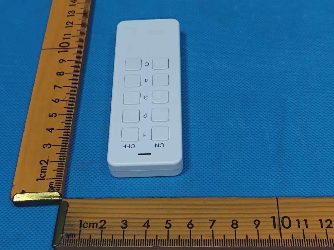 Remote Control Transmitter - FCC ID 2A2XV-055T - Ningbo Free Trade Zone Rising Sun Electrical Co., Ltd. (4)