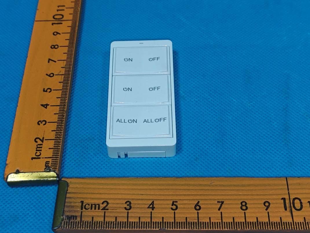 Remote Control Transmitter - FCC ID 2A2XV-867T - Ningbo Free Trade Zone Rising Sun Electrical Co., Ltd. (4)