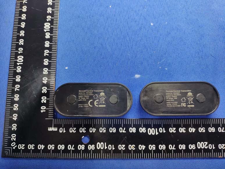 Remote Control Transmitter - FCC ID 2A2XV-888T - Ningbo Free Trade Zone Rising Sun Electrical Co., Ltd. (2)
