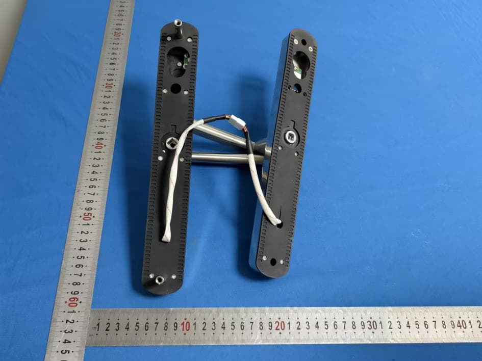 Electronic Lock - FCC ID 2A2YF-A210 - CLEANLIFE ENERGY LLC (3)
