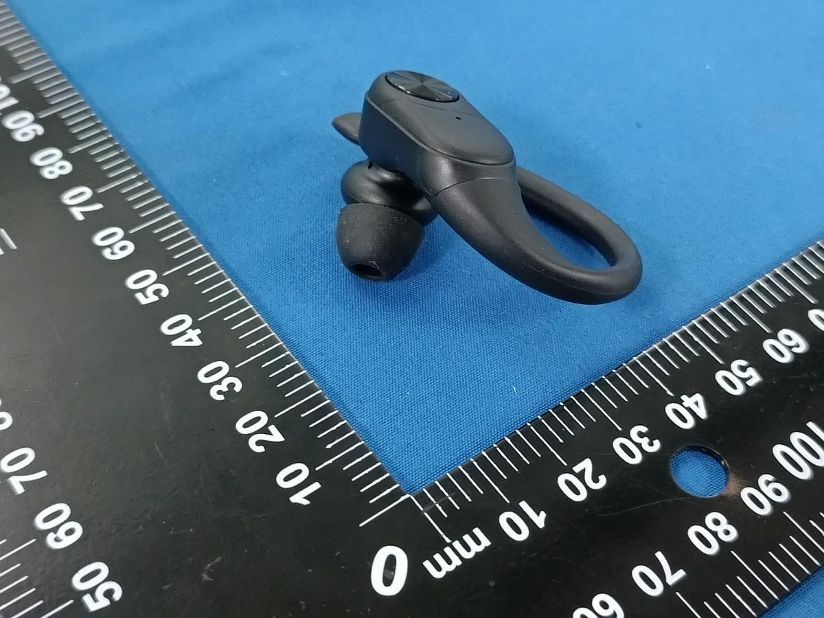Wireless Sport Bluetooth Earbuds - FCC ID 2A33A-T60 - SHENZHEN HUOER TECHNOLOGY.,LTD (3)