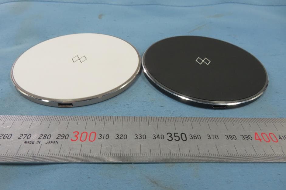 wireless charger - FCC ID 2A33B-41824183 - UMAGE Inc. (2)