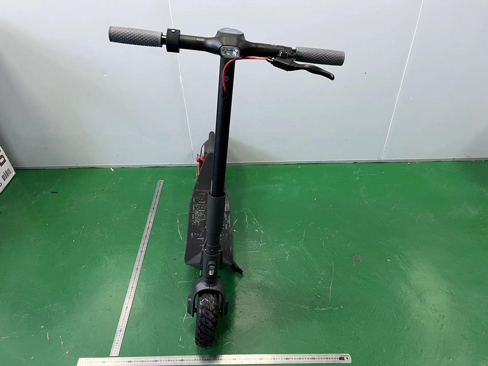 5TH WHEEL Electric Scooter G1 Pro - FCC ID 2A33E-5LCHG11U - Solowii (Beijing) Technology Development Co., Ltd (3)