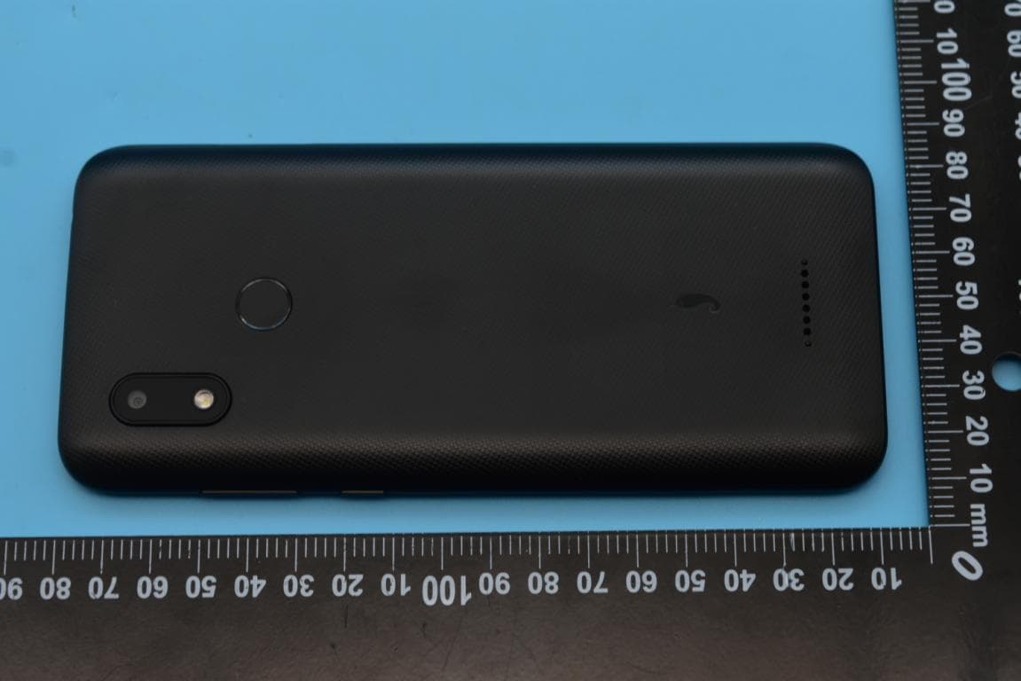 Smart Phone with GSM, WCDMA, LTE, Bluetooth and WiFi - FCC ID 2A33N-L60A - Hot Pepper Mobile Inc. (4)