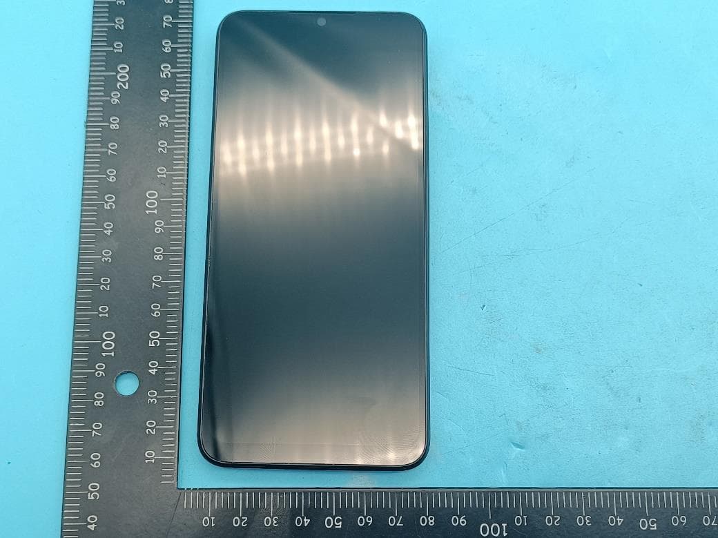 smart phone - FCC ID 2A35K-DL4PLUS - Shenzhen Mytron Technology Limited (2)