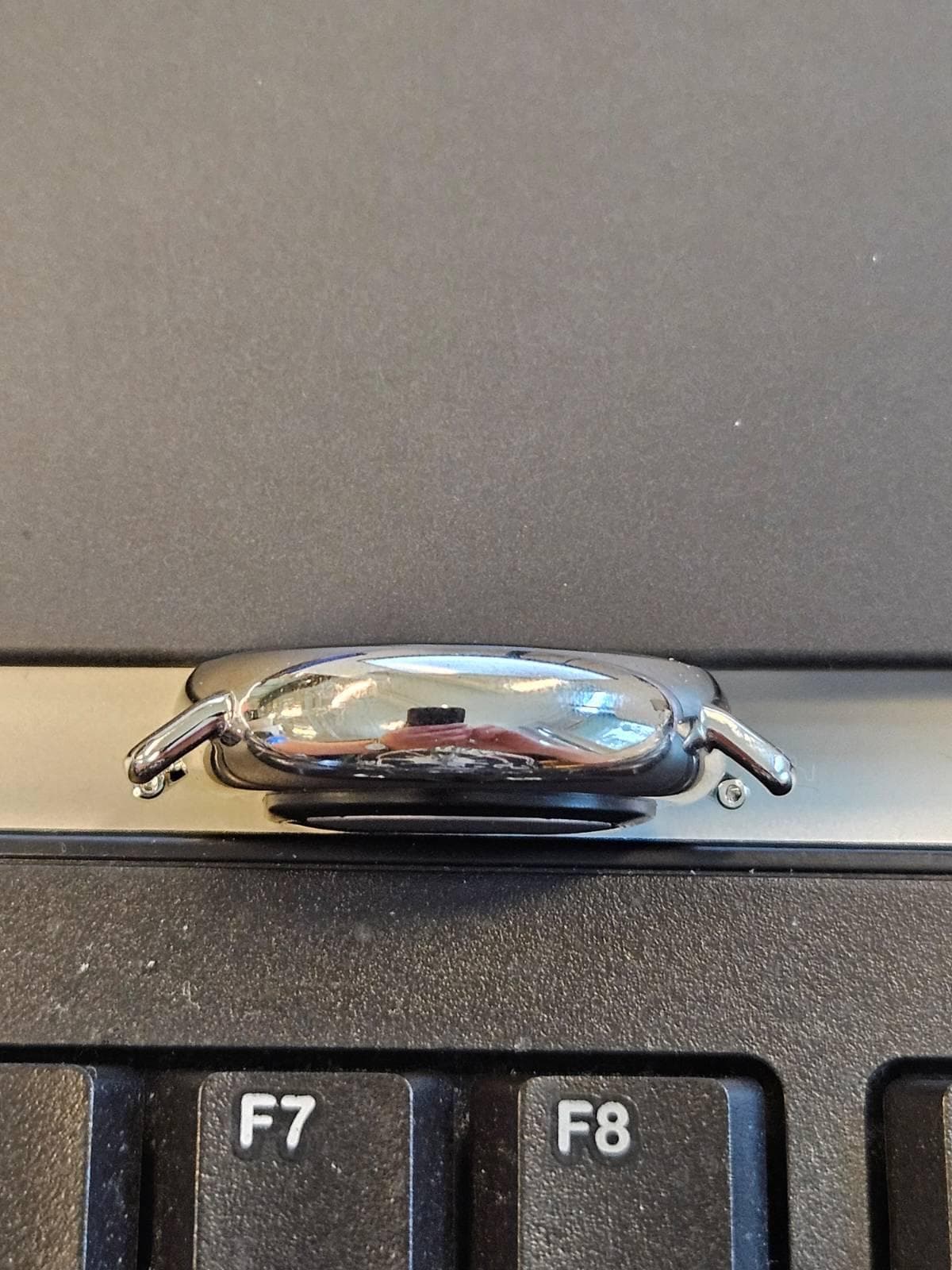 Bluetooth bracelet - FCC ID 2A35XSB - NOWATCH BV (2)