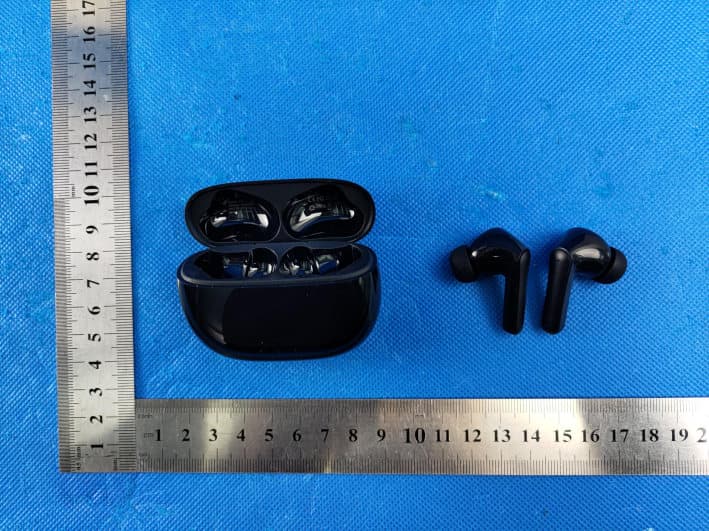 TRUE WIRELESS EARPHONES - FCC ID 2A36K-Z10 - Shenzhen Kailige Technology Co., Ltd. (2)