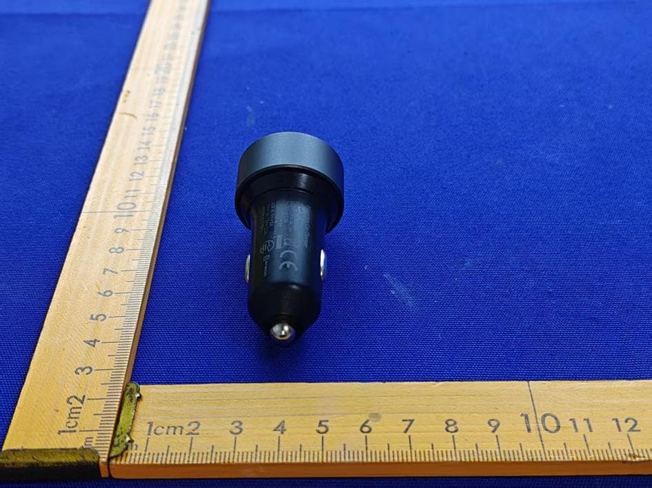 Boomtag Car Charger - FCC ID 2A36Q-TCARUN - Boompods EU Sp. z o.o (3)