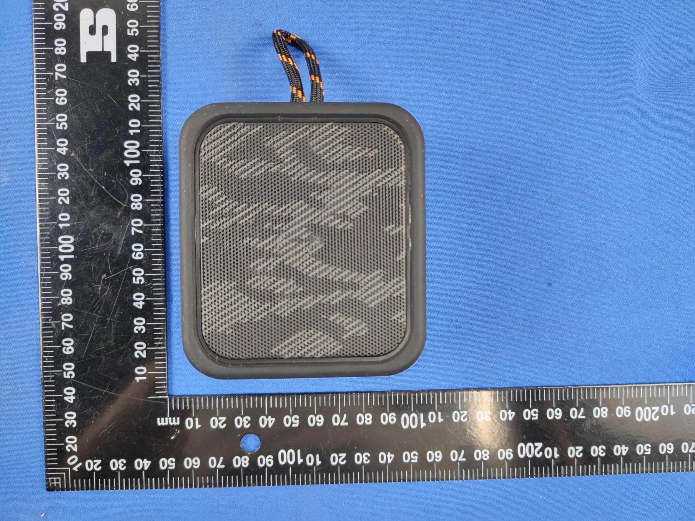 IP67 Waterproof Wireless Loudspeaker - FCC ID 2A36Z-WRENTREK - Nabfly, Inc.
