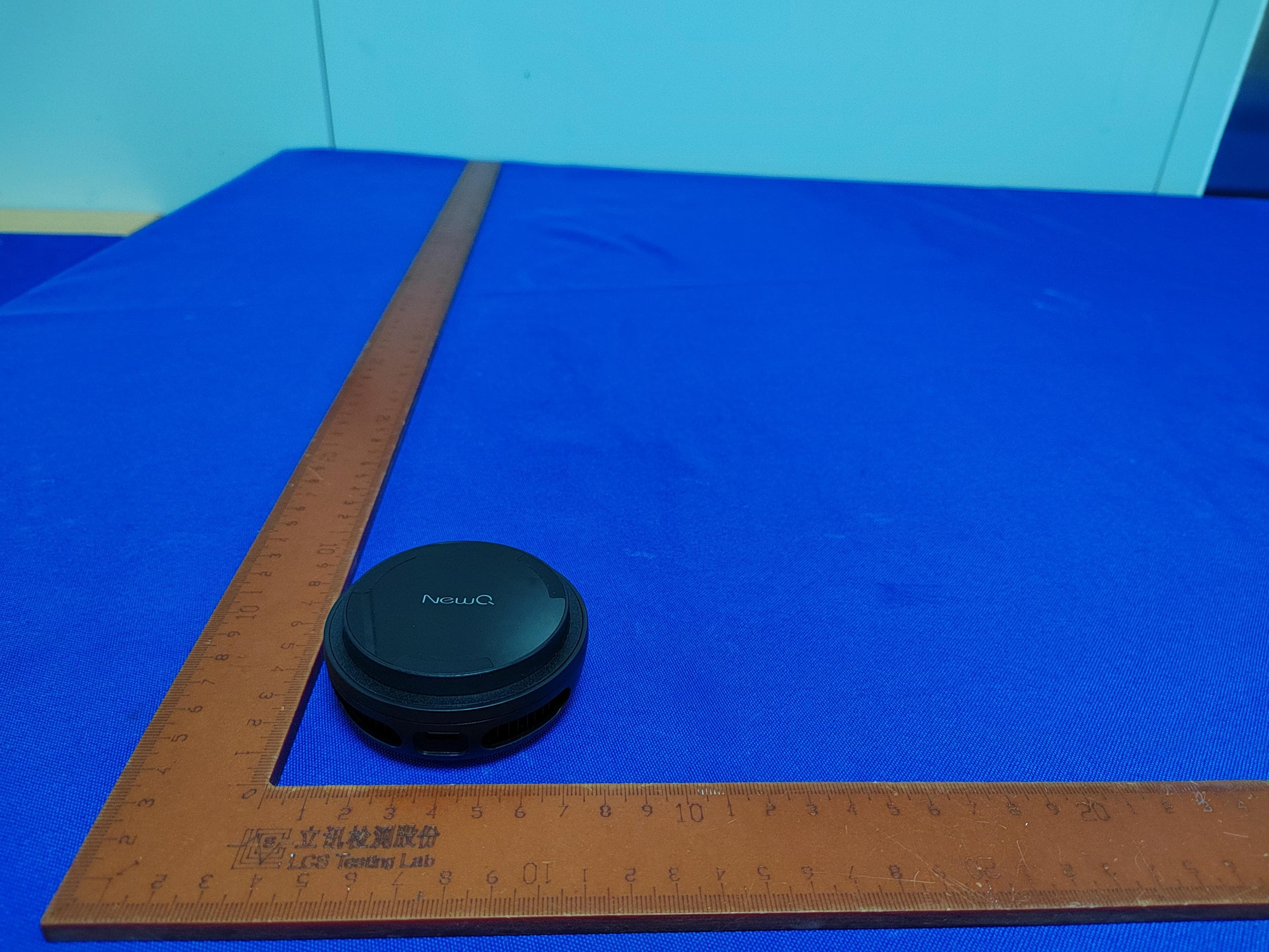 Magnetic wireless charging - FCC ID 2A39NNQMC01 - Shenzhen Yongdongke Innovation Technology Co., Ltd. (3)