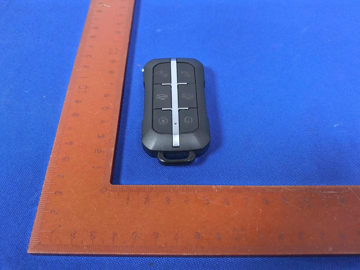 Key remote control transmitter - FCC ID 2A3AS-AUCTRL - Shanghai Smart Control Co., Ltd. (3)