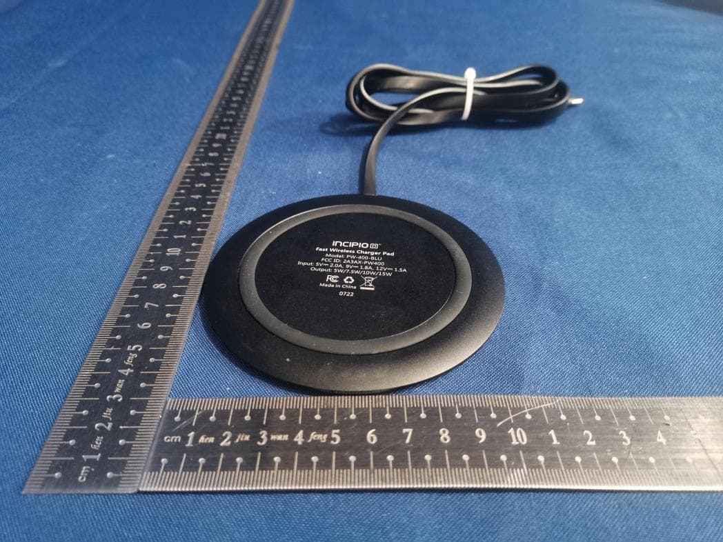 Fast Wireless Charger Pad - FCC ID 2A3AX-PW400 - Vinci Brands LLC (4)