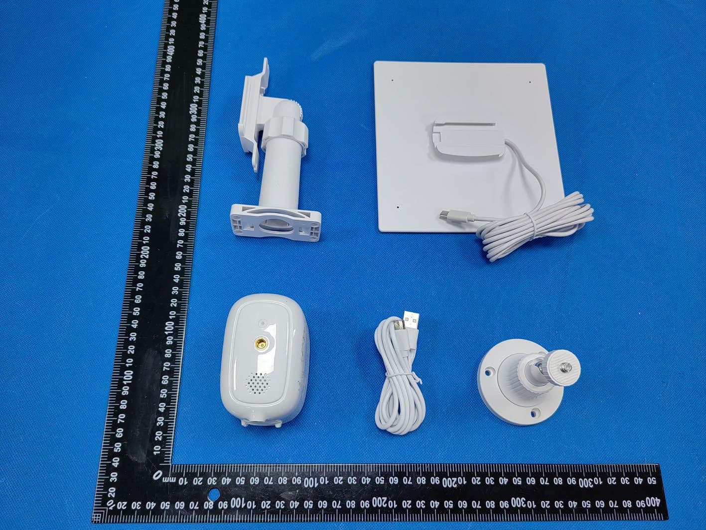 AOR Battery Wi-Fi Camera - FCC ID 2A3CE-LP5B-A1 - Longse Technology Limited (2)