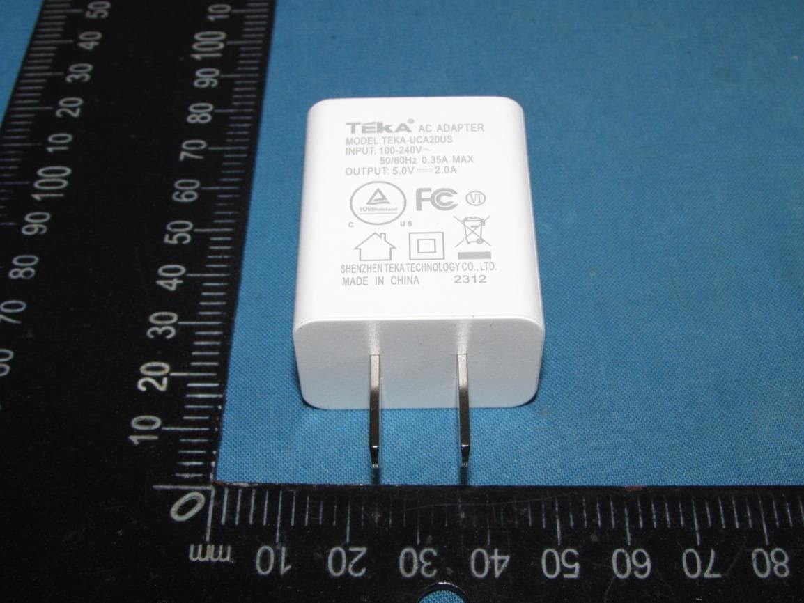 Space Automatic Pet Feeder - FCC ID 2A3DE-PLAF107 - Shenzhen Libro Technology Co., Ltd.
