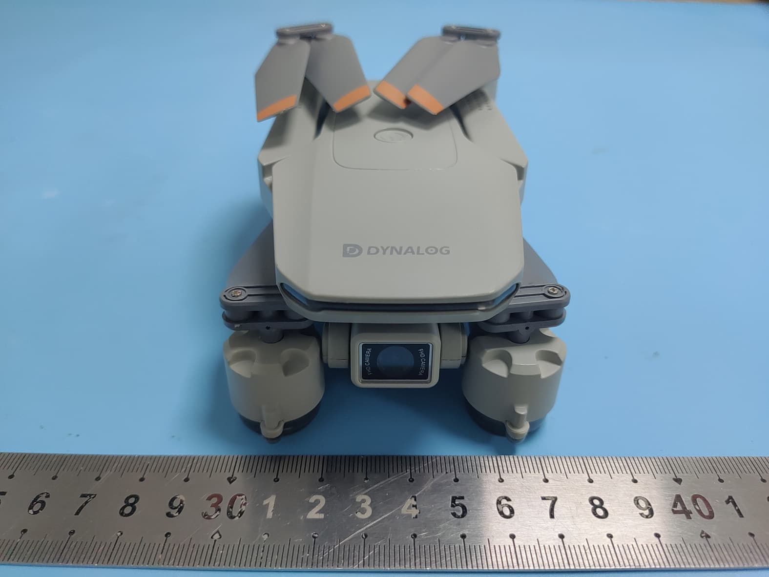 R/C QUADCOPTER - FCC ID 2A3FP-DG6TA2203 - Shenzhen Junge Yunchuang Technology Co., Ltd. (3)
