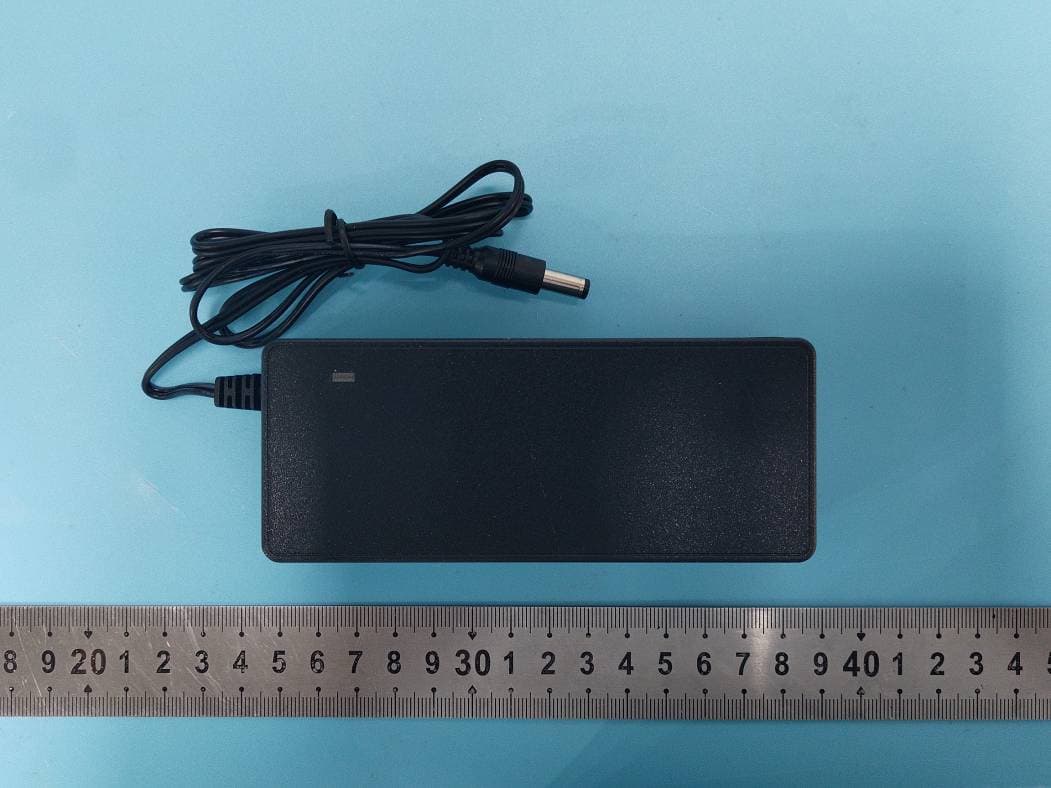 Projector - FCC ID 2A3FP-P14 - Shenzhen Junge Yunchuang Technology Co., Ltd. (2)