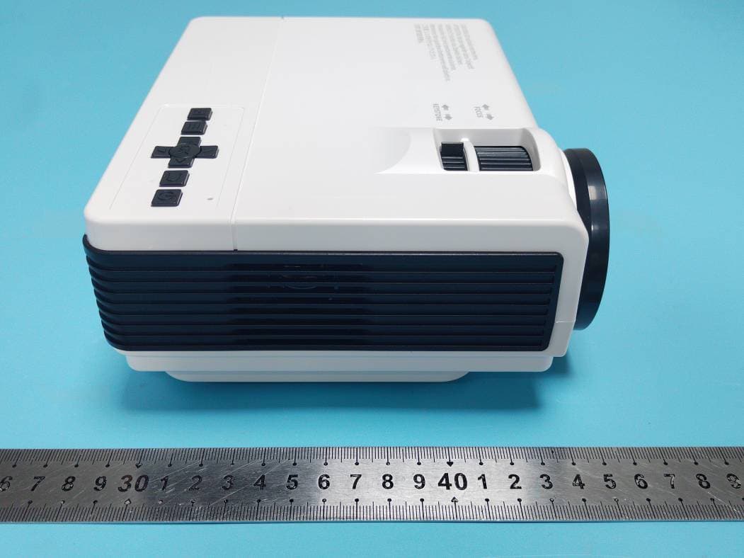 Projector - FCC ID 2A3FP-P14 - Shenzhen Junge Yunchuang Technology Co., Ltd. (4)