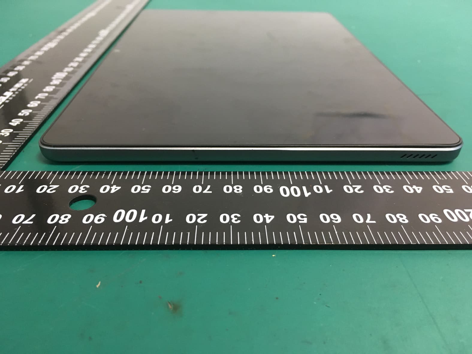 Tablet PC - FCC ID 2A3FP-PC007 - Shenzhen Junge Yunchuang Technology Co., Ltd. (2)