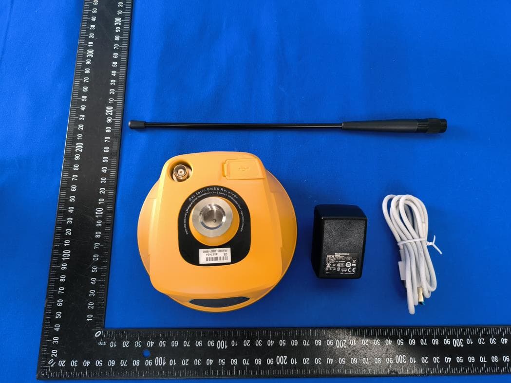 Geodetic GNSS Receiver - FCC ID 2A3MU-C5 - Shanghai EFIX Geomatics Co., Ltd