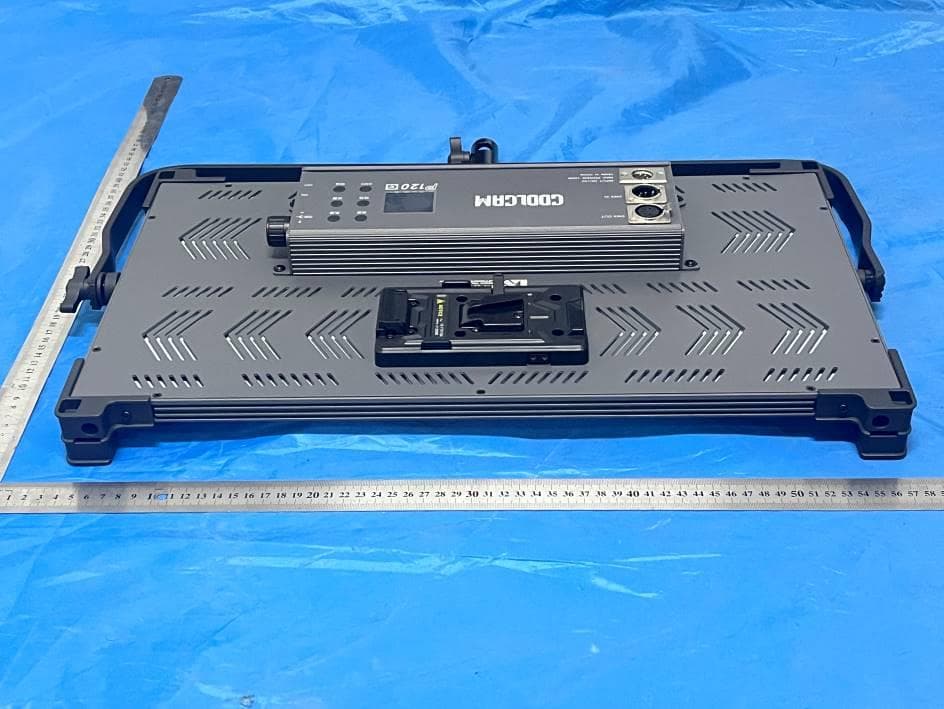 LED Panel Light - FCC ID 2A3MX-P120 - Yuyao Lishuai Film & Television Equipment Co.,Ltd. (5)