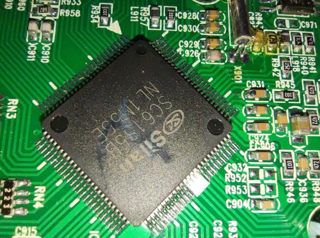 CD Boombox - FCC ID 2A3NOTR634 - ZHENGZHOU YSAIR TECHNOLOGY CO.,LTD (2)