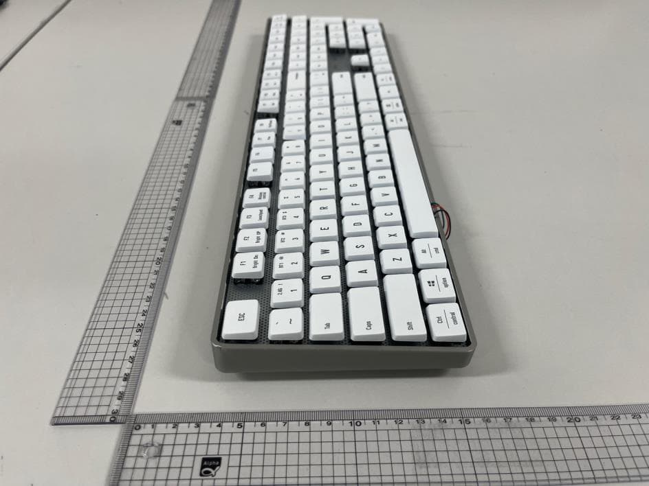 Wireless Keyboard - FCC ID 2A3QW-CALUX - Hanmi Micronics Inc. (5)
