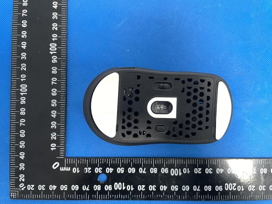 Wireless Mouse - FCC ID 2A3SJ-M8W - Built on Experience AB (2)