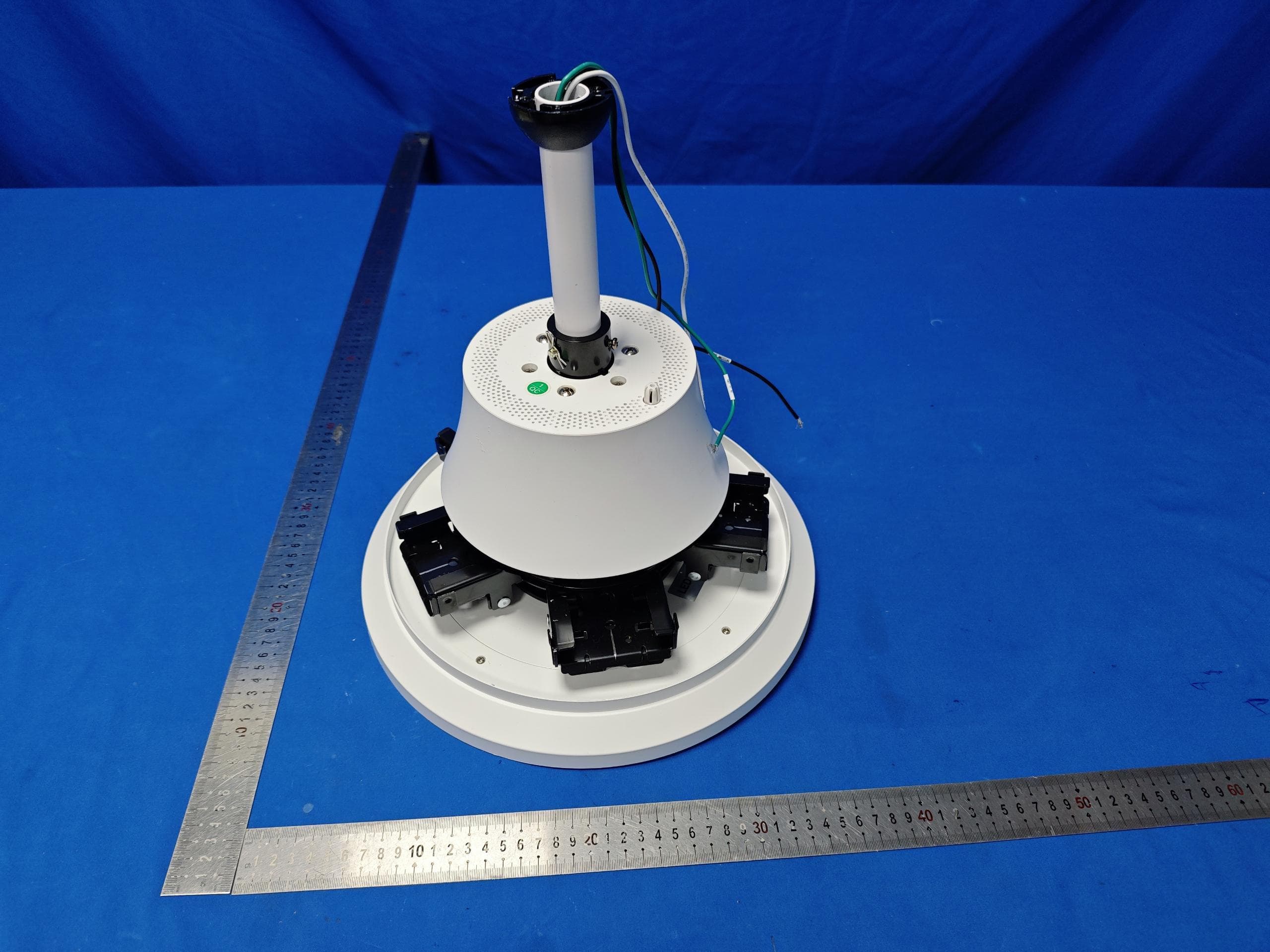 Smart Ceiling Fan - FCC ID 2A3SYCF002S - Hesung Innovation Limited